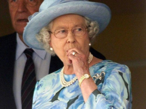 Everything the Queen eats in a day, according to royal chefs