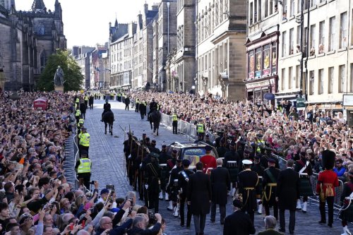 Queen s Funeral Latest Final Hours Of Lying in state Before Britain 