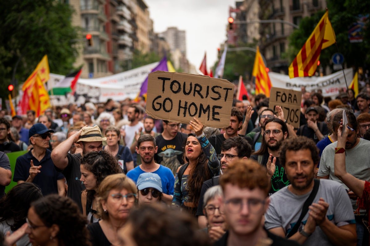 Warning for tourists heading to Spain this summer amid overtourism protests