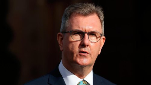 DUP silent on threat to collapse Stormont as deadline looms