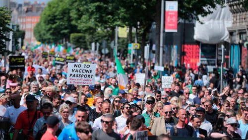 Crowds gather for anti-vaccine protests in Dublin and Belfast