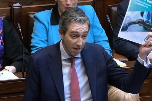 Sinn Fein health plan 'vanished like Shergar' - Taoiseach Simon Harris says to Mary Lou McDonald amid healthcare row in Dail