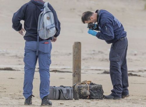 Searches carried out in relation to €4m cocaine packages found washed ashore in County Donegal