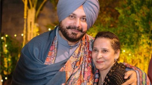 How Navjot Kaur Sidhu got cured of Stage 4 cancer