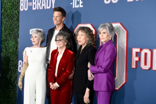 Watching ’80 for Brady’ with a Crowd of Retirees Was an Exercise in Hope and Joy