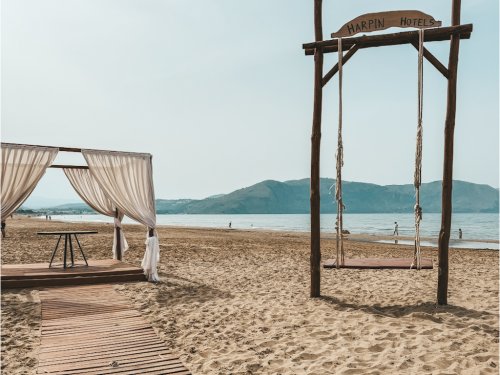 Was braucht man mit Kindern am Strand? 10 Must-Haves für einen perfekten Strandtag mit Kindern
