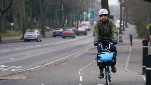 New cycling rules 2022: How changes to the Highway Code will affect road cyclists in the UK