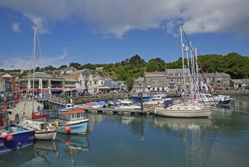 Cook your way around the world - no passort required - with the best foodie holidays in the UK