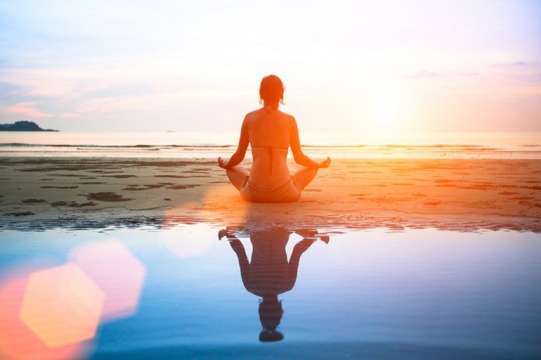 How to Use Mindfulness to Reduce Stress and Massively Increase Productivity - Influencive