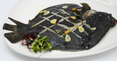 Cómo hacer rodaballo en la freidora de aire: la forma más sencilla de preparar este delicioso pescado