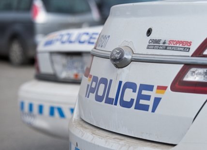 Knife-wielding Kamloops woman busted in the bushes after alleged theft