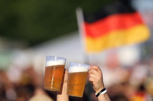 Dieses Bier gibt es bald bei EM und Nations League - deutsche Brauerei hat das Nachsehen