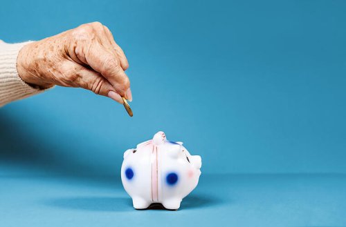 Minimum: So hoch sollten deine Rücklagen als Rentner mindestens sein