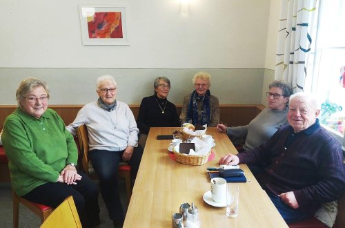 Kulmbach: "Die lustigen Rentner" - Treffen für Senioren in Familiencafé