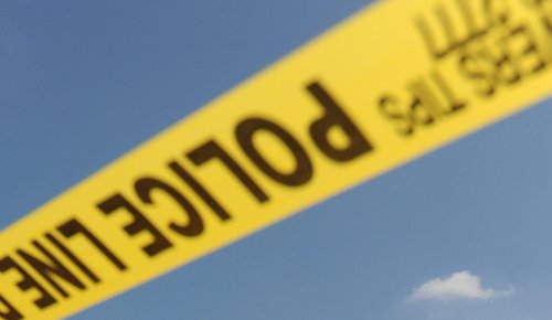 Zweijähriger Junge überlebt Fall aus dem 15. Stock