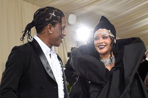 Rihanna im Mutterglück: Die Sängerin und ihr Rapper-Freund sollen zum ersten Mal Eltern geworden sein