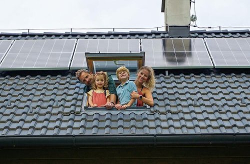 Investiere clever: So viel kostet eine Solaranlage für ein Einfamilienhaus - mit Rechenbeispiel