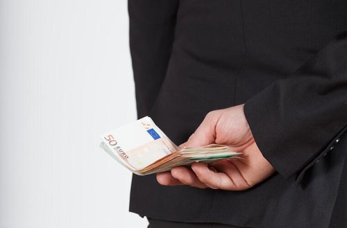 Steuerhinterziehung: Bürgergeldempfänger sind nicht die größten Sozialschmarotzer