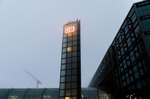 Bahn erneut mit Milliardenverlust