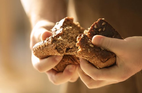Gesundheitsrisiko im Supermarktregal: Mineralöl und Pestizide in Vollkornbroten entdeckt