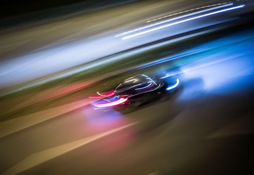 Fürth: Mit 140 km/h innerorts vor Polizei geflüchtet - "Vielzahl von Anzeigen"