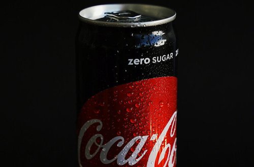 Cola Light, Fanta Zero und Co.: So schlecht sind die zuckerfreien Softdrinks für deine Gesundheit