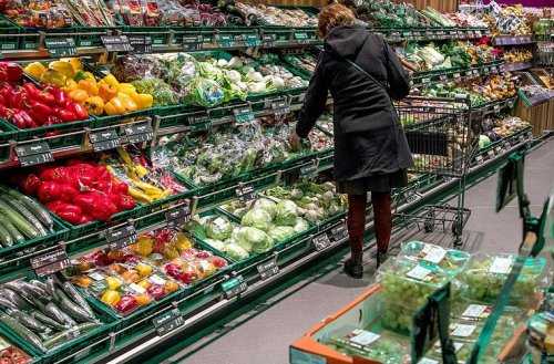 Initiative kritisiert Verkauf von bestimmtem Obst und Gemüse - erster Supermarkt reagiert