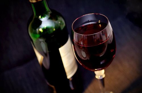 Experten empfehlen: Kein Alkohol mehr ab 65 - das steckt dahinter