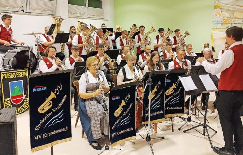 Wieder volles Haus beim „Böhmischen Abend“