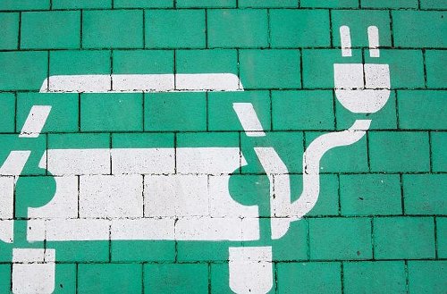 Deutsche Hersteller dominieren Heimatmarkt bei Elektroautos