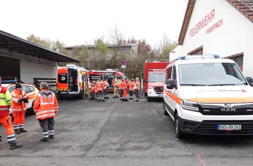 Vermisstensuche in Haßfurt beendet: 68-Jähriger in Klinik eingeliefert, Feuerwehr schildert Suche