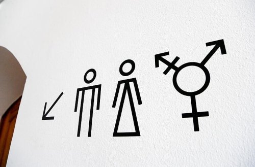 Umfrage: Firmen bleiben Vielfalt trotz Unsicherheit treu