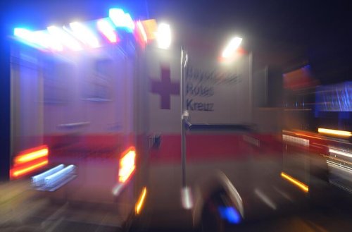 Nürnberg: Zwei Verletzte nach Verkehrsunfall - Zeugen gesucht