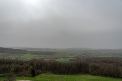 Saharastaub und sinkende Temperaturen in Franken - so wird das Wetter