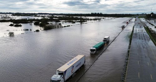 Unwetter in Argentinien: Schulkinder per Helikopter gerettet