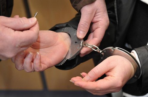 Vietnamesen illegal beschäftigt und ausgebeutet? Elf Festnahmen bei Durchsuchungen in Oberfranken