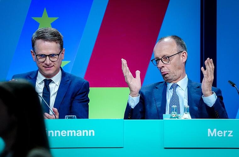 Neue Regierung rückt näher - CDU stimmt Koalitionsvertrag zu