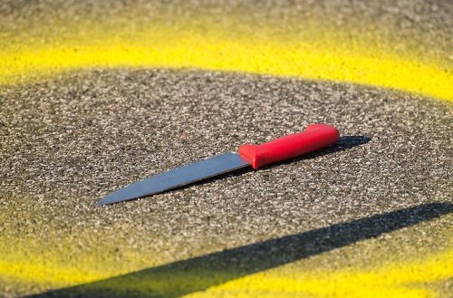 Nürnberg: Mann mit Messer verletzt - Zeugenaufruf