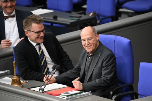 Bundestag konstituiert sich - Kanzler Scholz wird entlassen