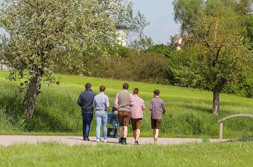Vatertag und Christi Himmelfahrt 2025: Was steckt hinter dem Feiertag?