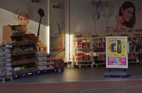 Discounter-Kette kündigt über 500 Beschäftigten - 80 Filialen sollen schließen