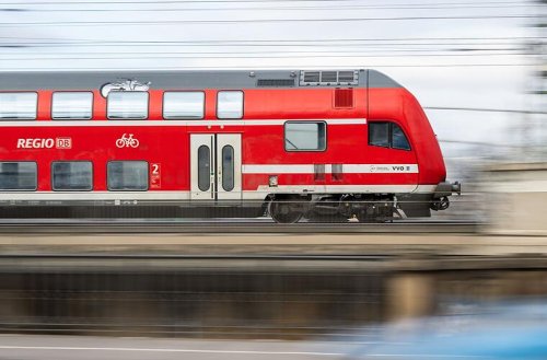 Wegen "kurzfristigen Personalausfällen": Massive Zugausfälle in Oberfranken
