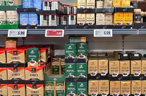 Kaffee-Geheimnis von Aldi, Lidl und Co. enthüllt: Woher kommen die Eigenmarken?