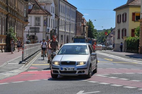 Bamberg: Verkehrsbehinderungen am Markusplatz möglich - Markierungsarbeiten stehen an