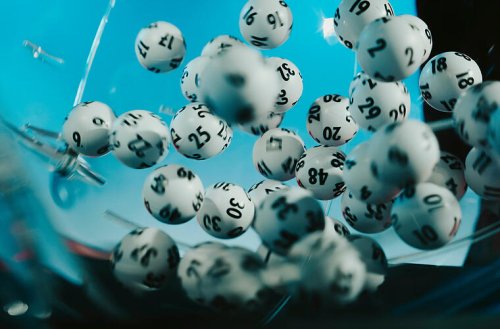 68-jährige aus Unterfranken gewinnt im Lotto - noch weiß es nicht einmal ihr Mann