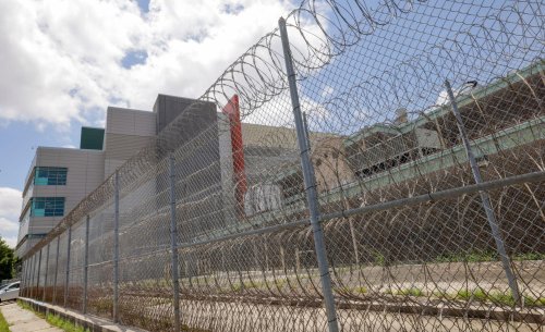 US-Behörden suchen Geflohene nach Gefängnisausbruch