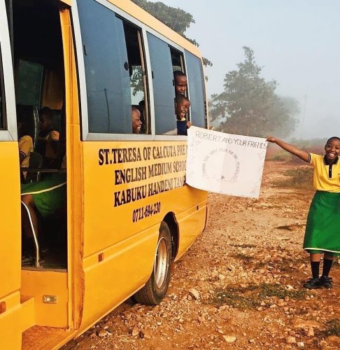Ein Schulbus für Afrika
