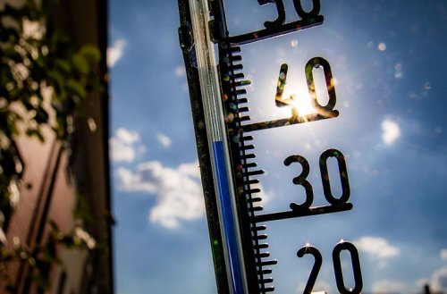 Eindeutige Sommer-Prognose 2022: Trocken und heiß oder doch feucht und kalt?