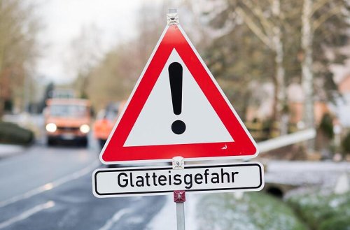 "Autofahrten vermeiden": DWD warnt vor Glatteis in Oberfranken