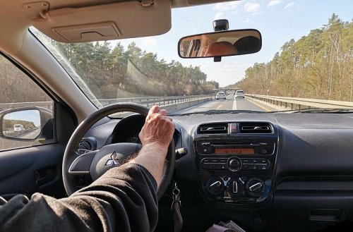 Kfz-Versicherung schon wieder teurer? Branchenriese erwartet höhere Beiträge